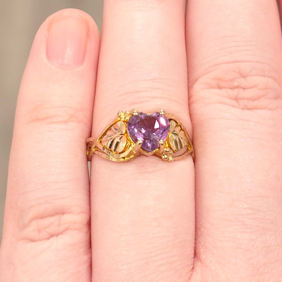 Vintage 10K Black Hills Gold Amethyst Heart Ring, Size 6.5 Solitaire, Coleman Co - Picture 5 of 16